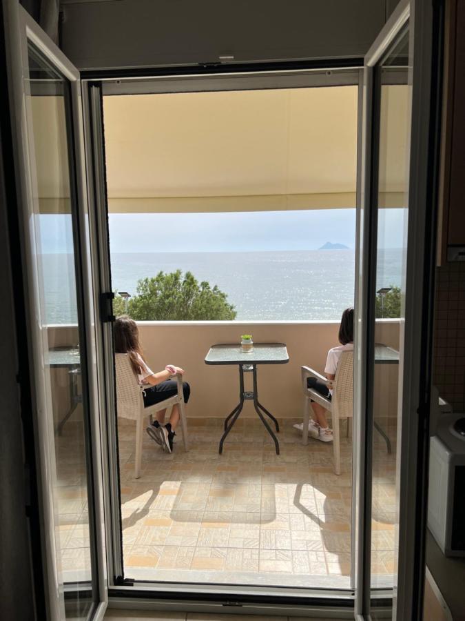 Apartamento Pelini Kalamaki  Exterior foto